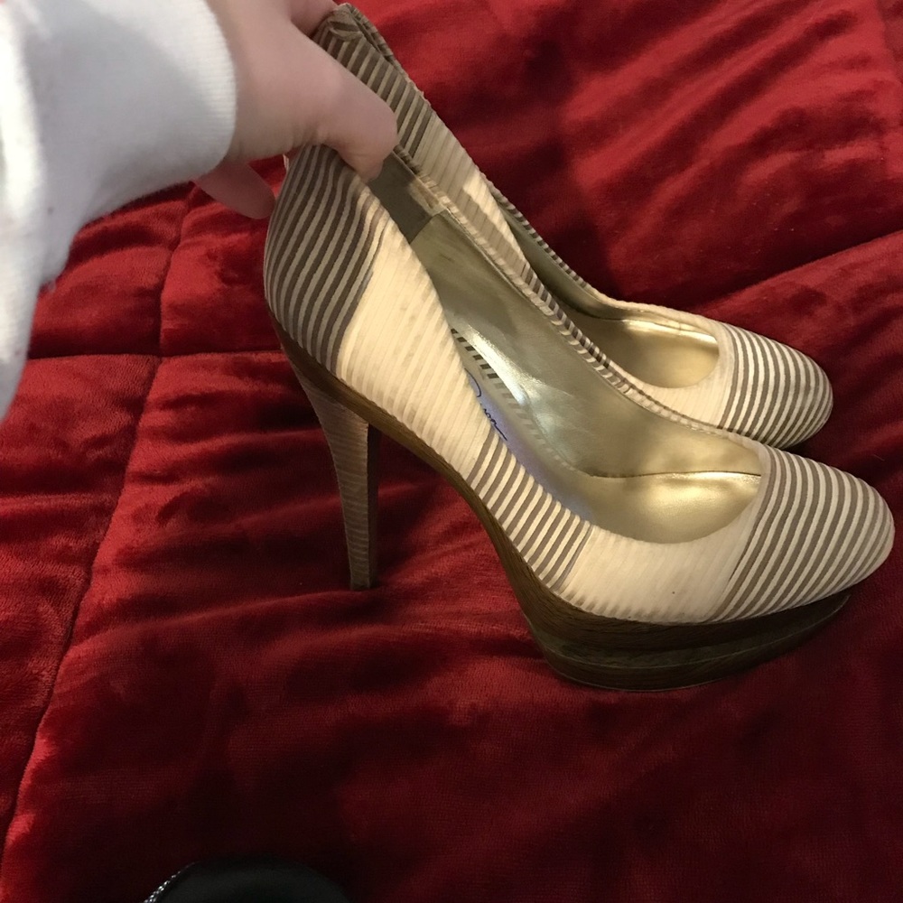 Jessica Simpson heels 9